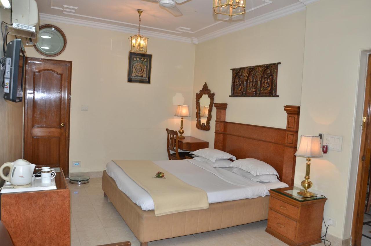 Bajaj Indian Home Stay Nova Deli Exterior foto