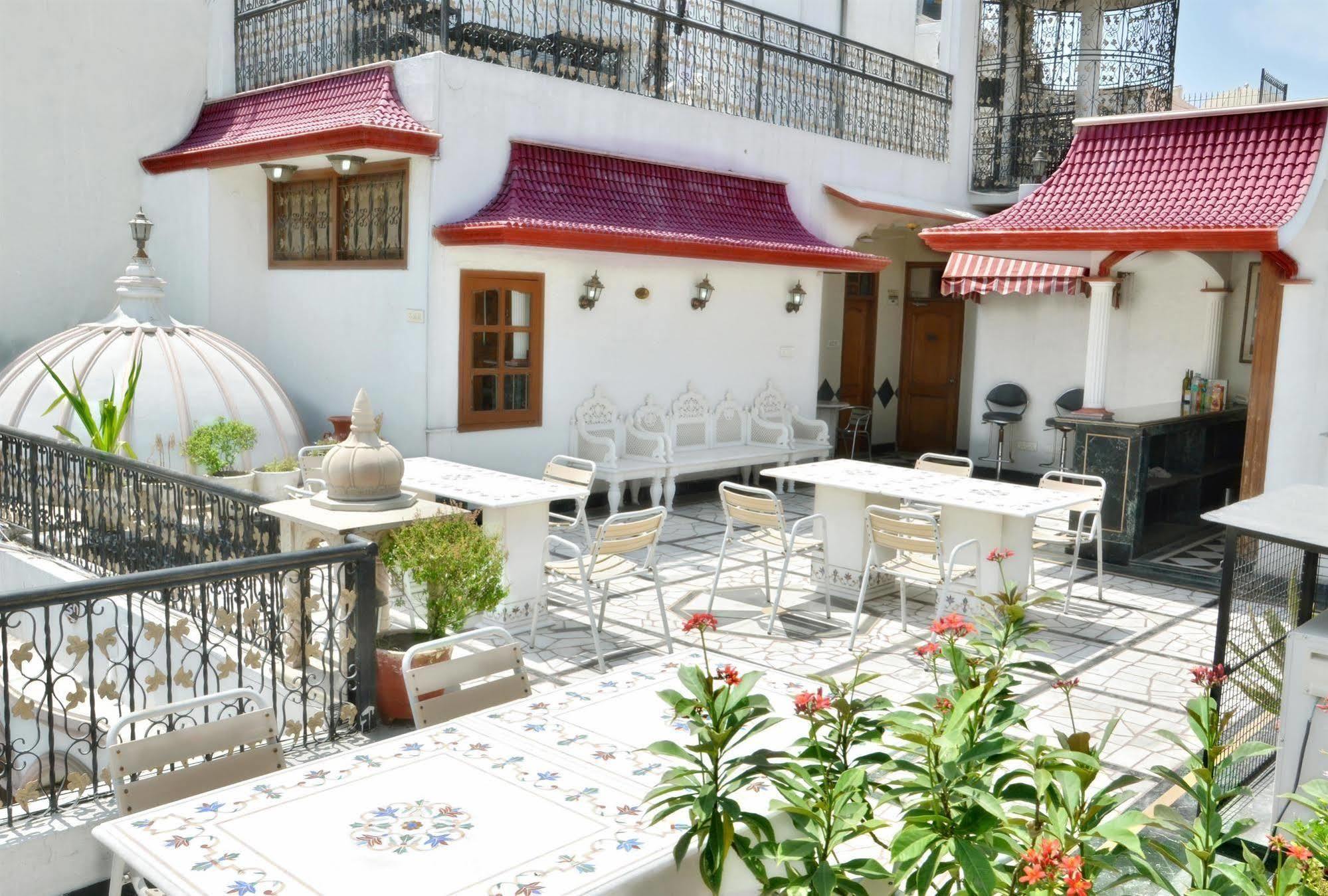Bajaj Indian Home Stay Nova Deli Exterior foto