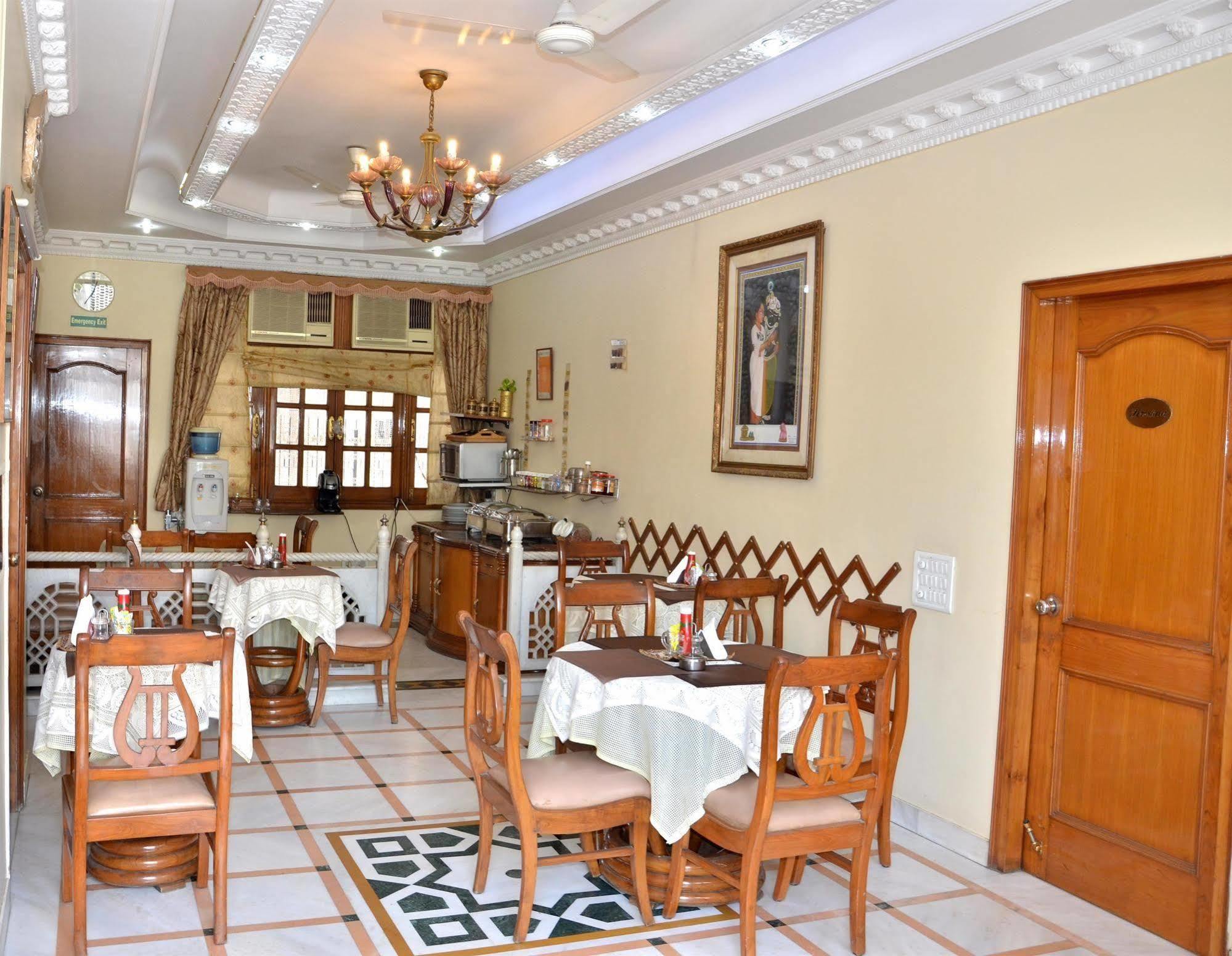 Bajaj Indian Home Stay Nova Deli Exterior foto