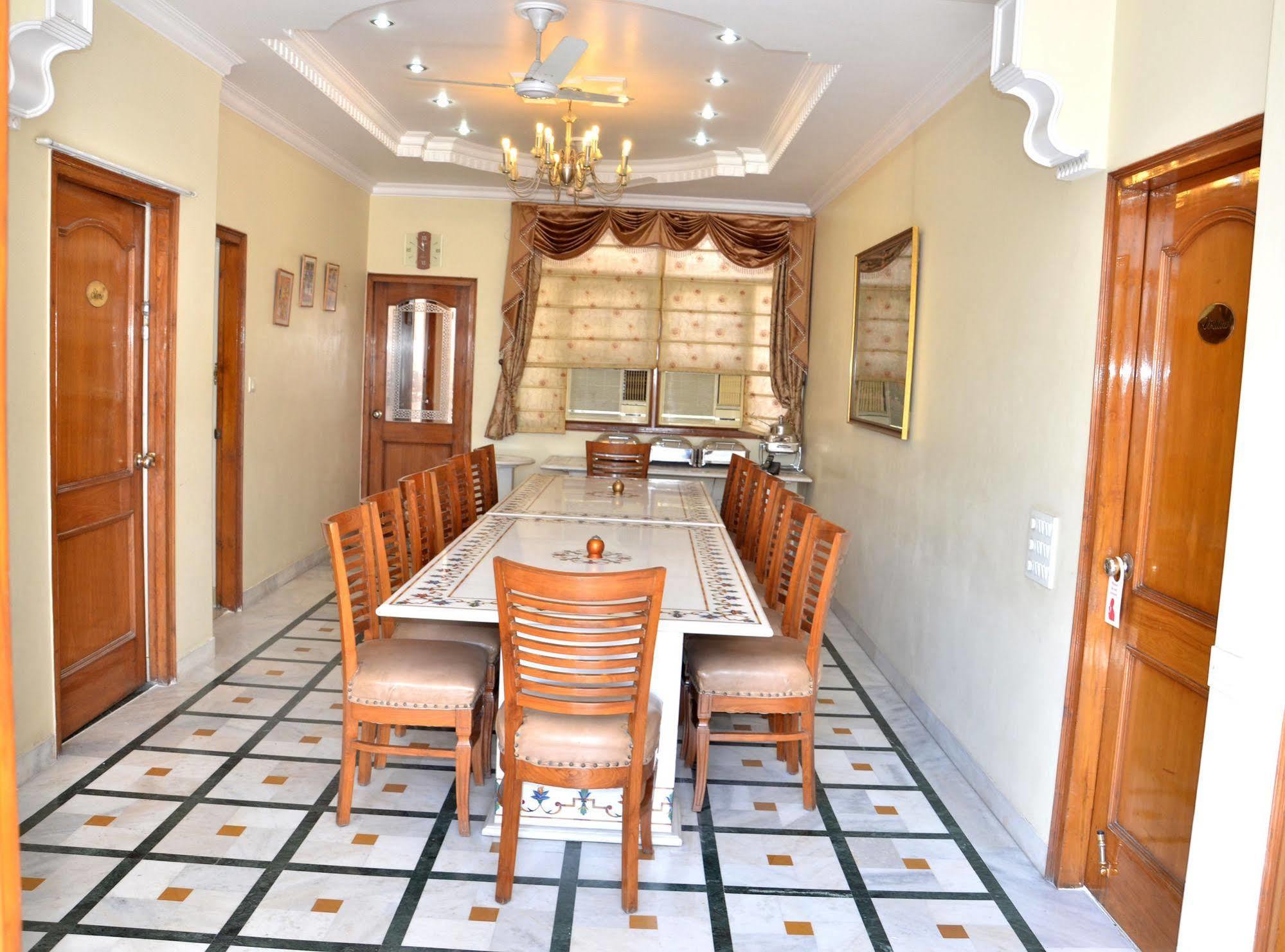 Bajaj Indian Home Stay Nova Deli Exterior foto