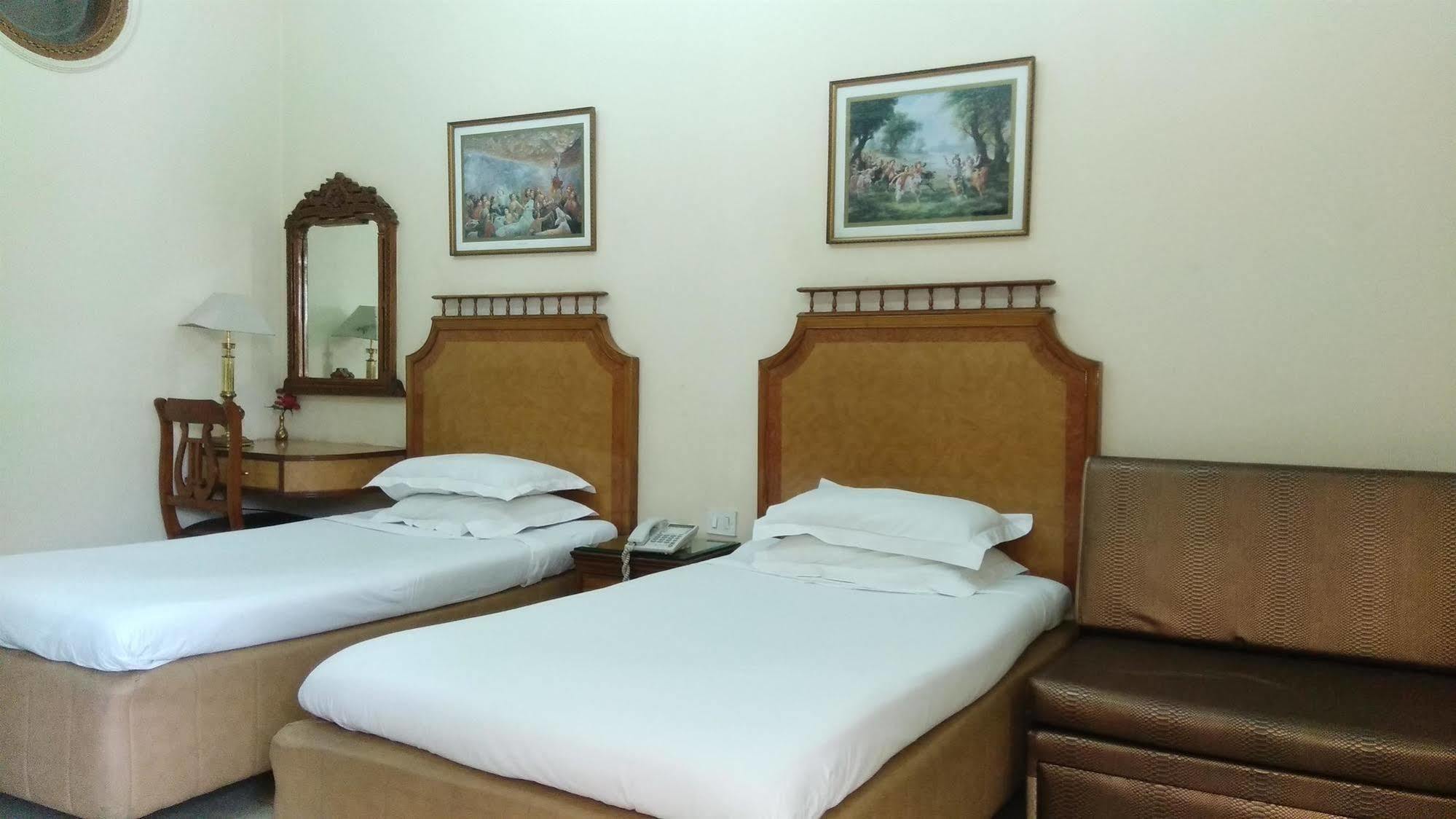 Bajaj Indian Home Stay Nova Deli Exterior foto